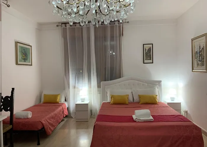 Venice Popular Stay